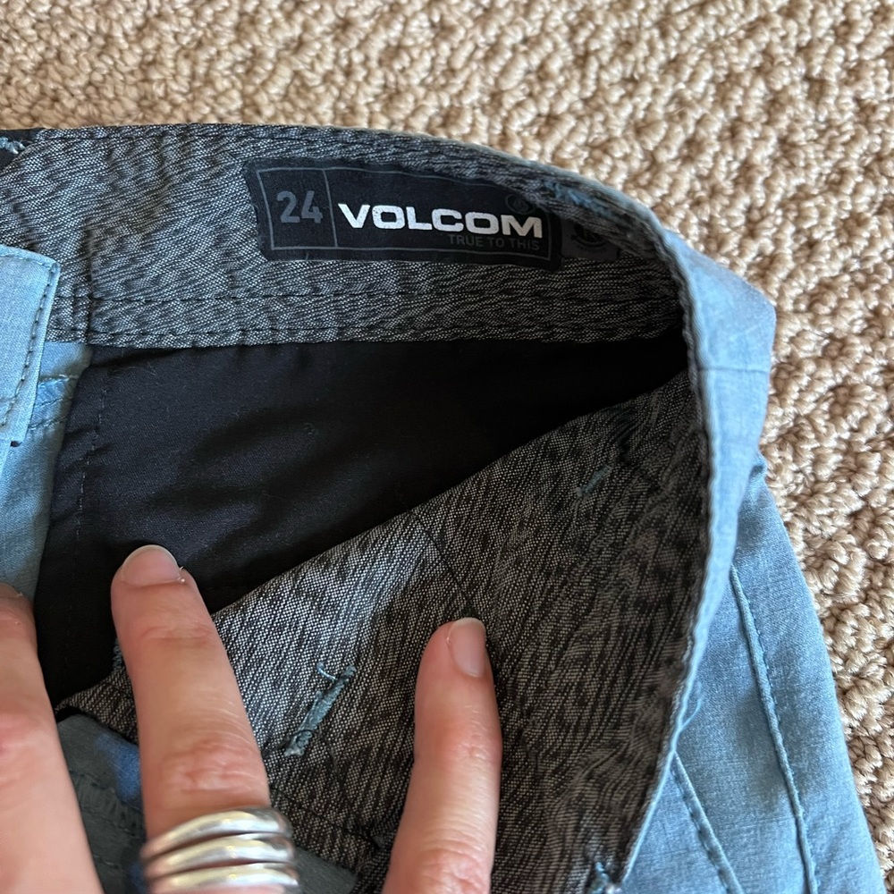 Boys Volcom shorts in sky blue - waterproof, light material. Like new!